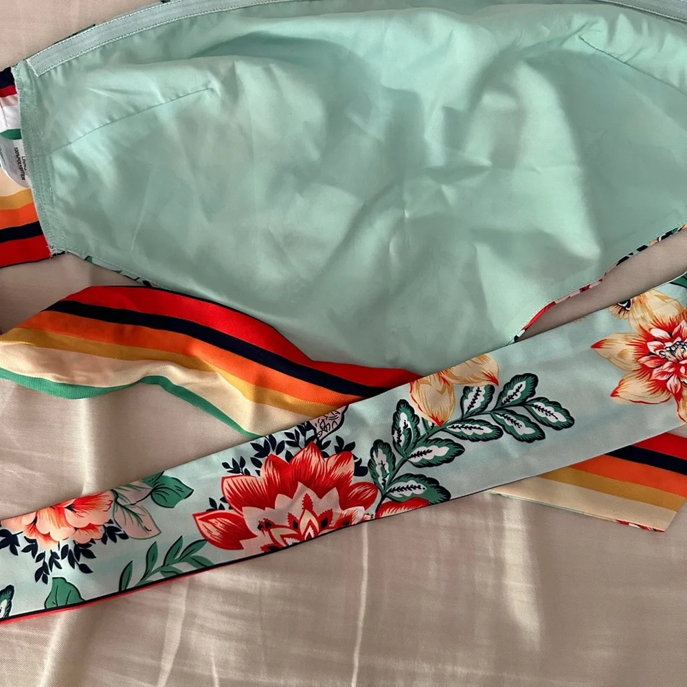 Superdown Bandana Top - Picture 3 of 3